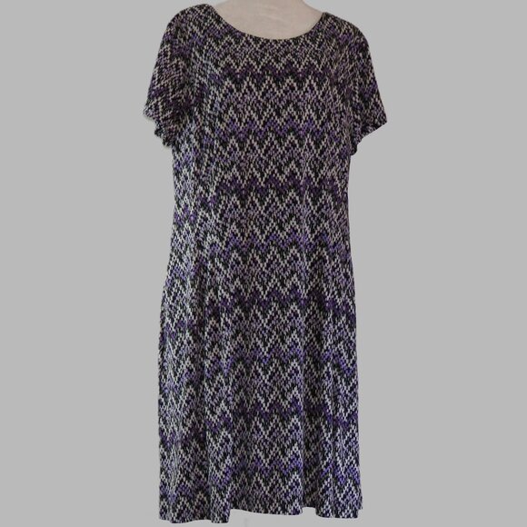 Roz & Ali Women's Multi-Colored Zig Zag Print Zip Back Midi Dress with Pockets S - Picture 2 of 7